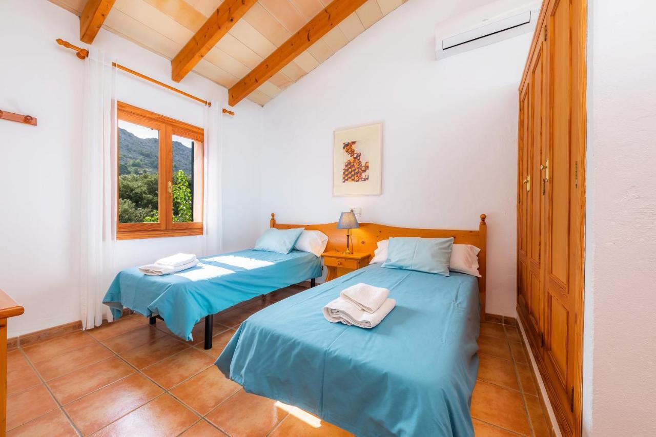 El Clavet Villa *
